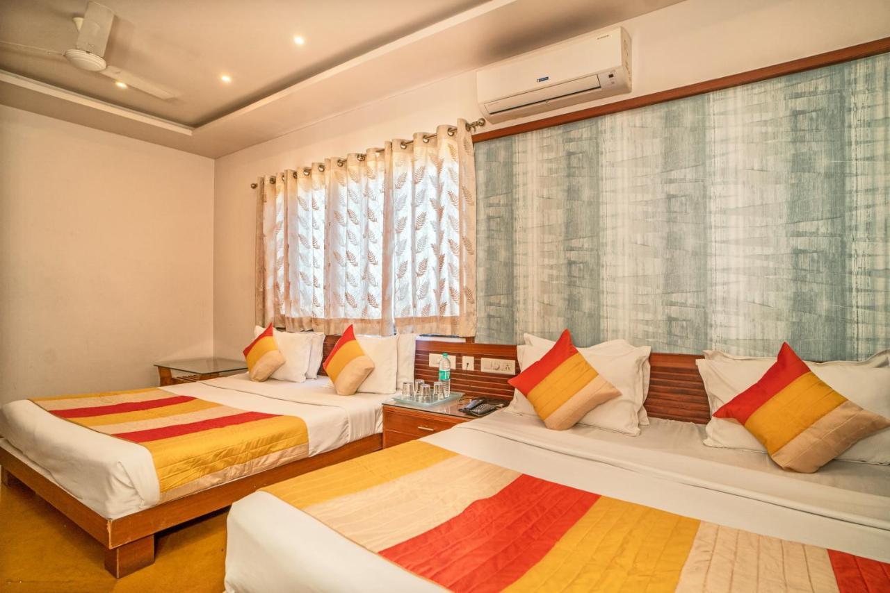 Uddhav Vilas A Family Hotel Udajpur Exteriér fotografie