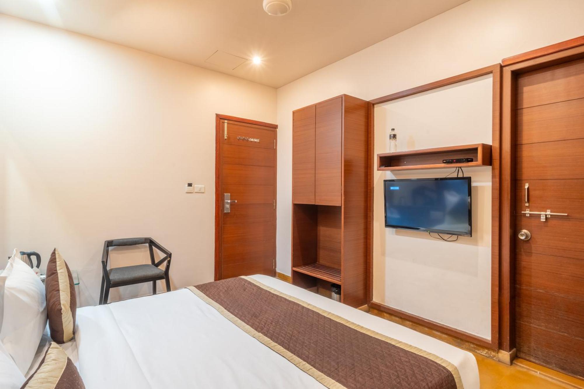 Uddhav Vilas A Family Hotel Udajpur Exteriér fotografie
